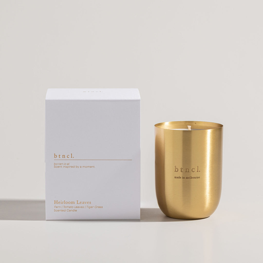 Heirloom leaves candle with luxurious white box